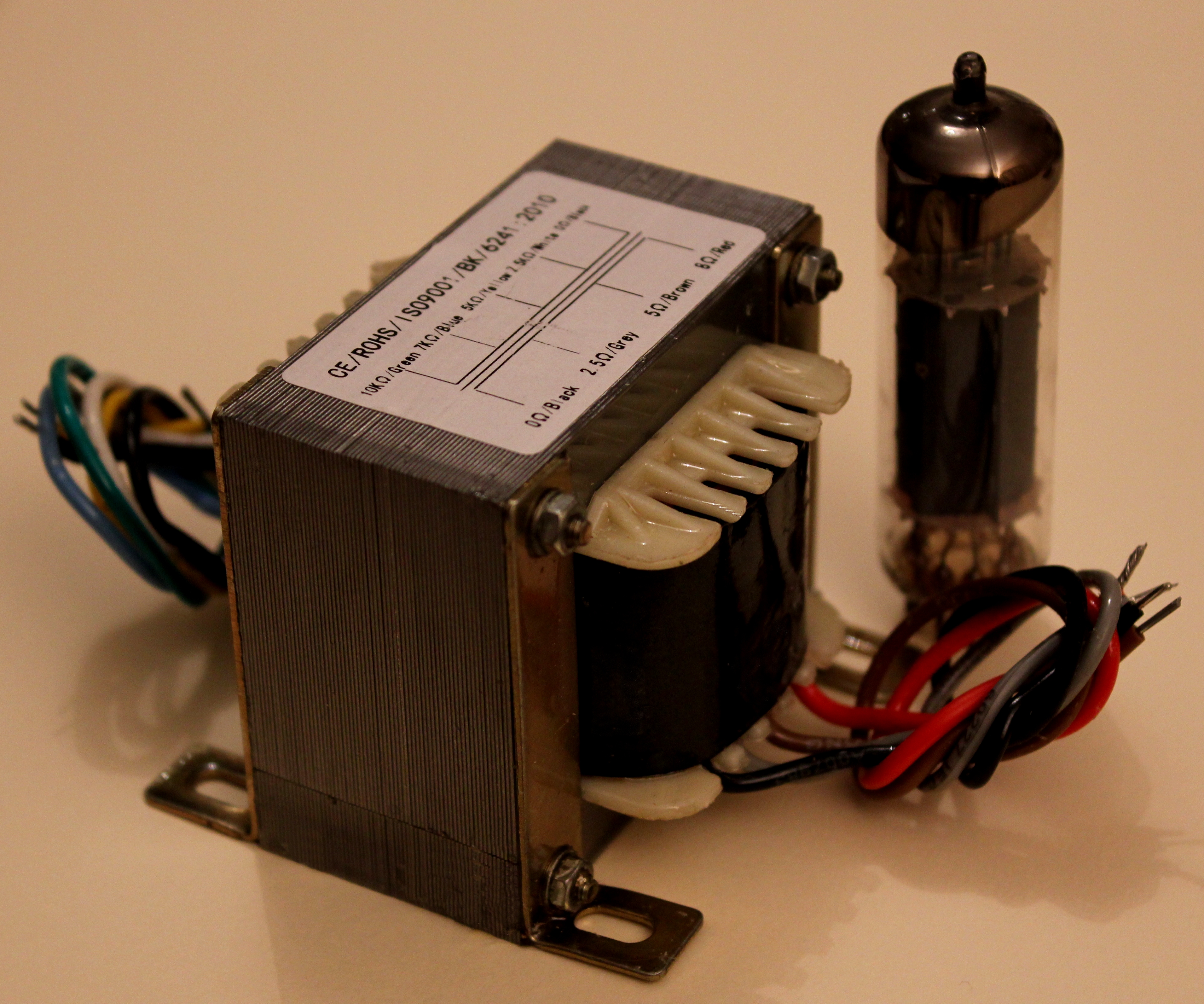 Output Transformer 10 W Single-Ended Multi-Impedances Mono-Tube