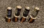 4 transistors SFT323 gold leads - Germanium neufs
