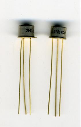 100 V SESCOSEM neufs Lot de 2 x 2N1890 Transistors NPN 